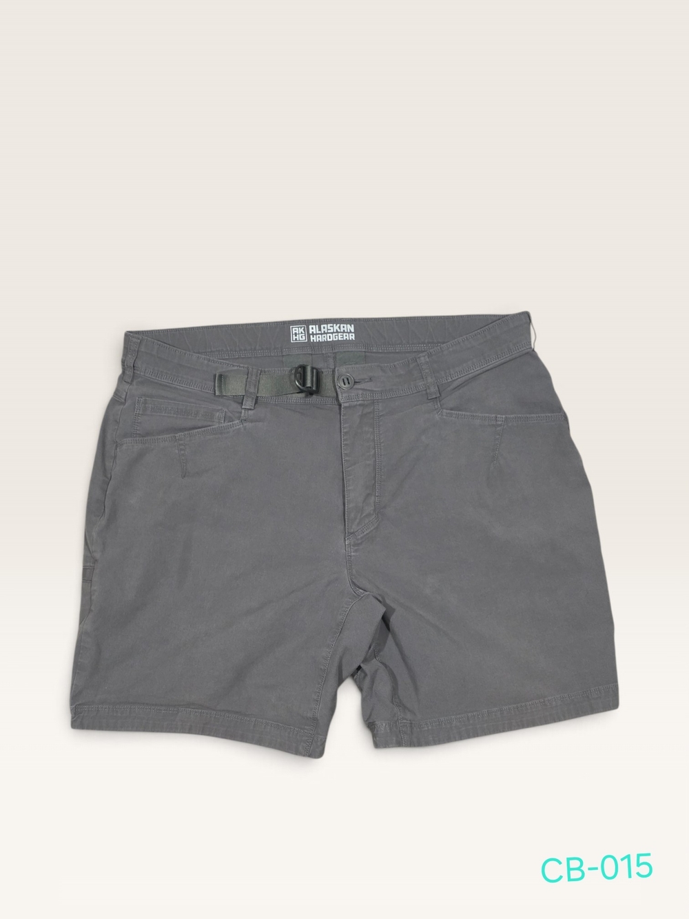Duluth Trading Co Alaskan Hardgear AKHG Men's Gray Belted Hiking Shorts Size 38